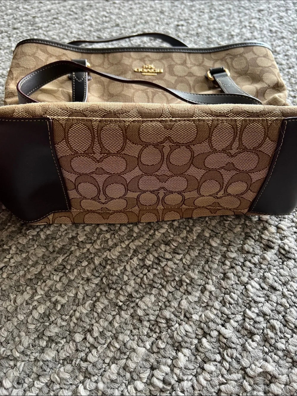 Coach Tan & Brown Signature Canvas Tote NO HANG TAG